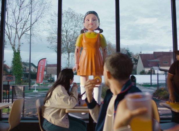 Image clé de la campagne film annonçant la collaboration entre Burger King et la série Squid Game de Netflix